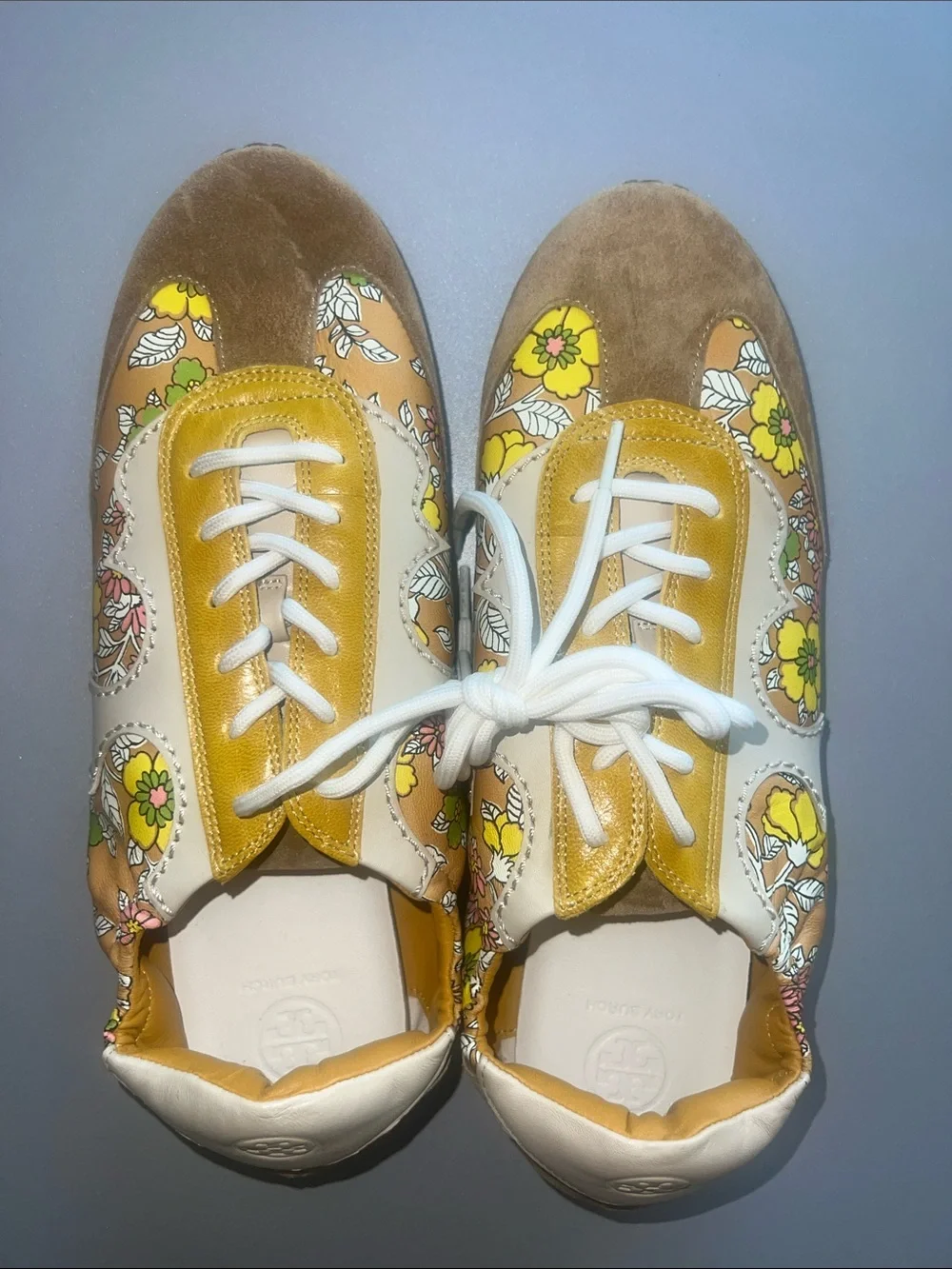 Tory Burch NWOT Rust Wallpaper Serif Leather Sneaker